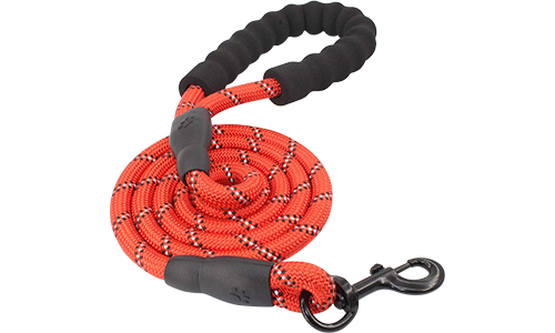 Laisse pour chien Réflechissante Laisse réfléchissante noire pour chien, 1,5 cm de large, 1,5 m de long, corde durable et poignée rembourrée.