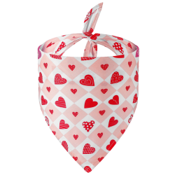 Bandana imprimé cœur pour chien avec design à carreaux roses et blancs, motifs de cœurs rouges, lavable à la main.