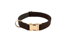 Kit harnais marron pour chien avec collier et laisse assortis, léger, durable et confortable, ajustement sécurisé.